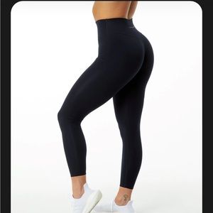 Alphalete Alphalux Wonder legging